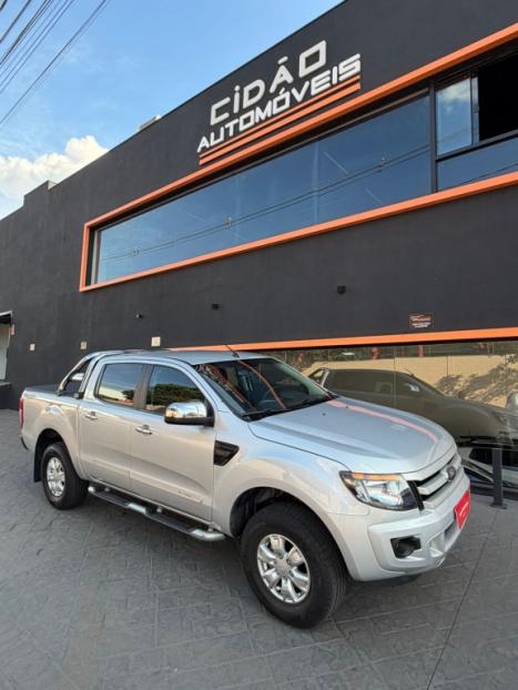 FORD Ranger 2.3 16V XLS CABINE DUPLA, Foto 4