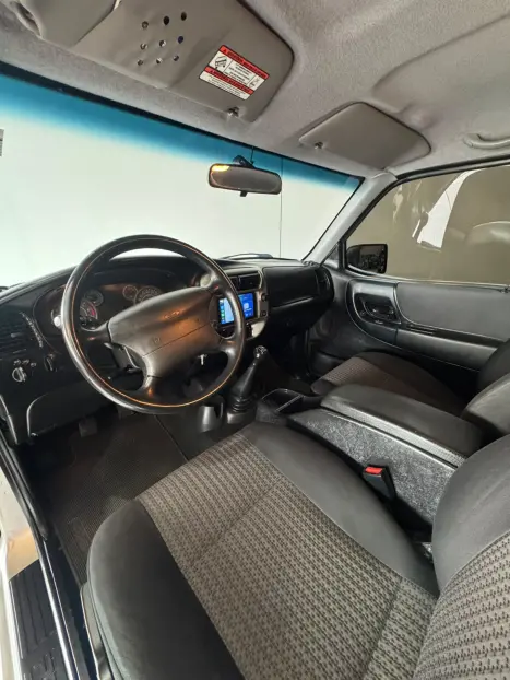 FORD Ranger 2.3 16V XLT CABINE DUPLA, Foto 6