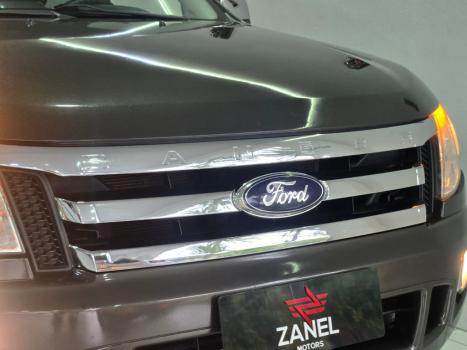 FORD Ranger 2.3 16V XLS CABINE DUPLA, Foto 2