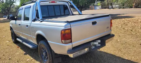 FORD Ranger 2.5 16V XLT 4X4 TURBO DIESEL CABINE DUPLA, Foto 4 FORD Ranger 2.5 16V XLT 4X4 TURBO DIESEL CABINE DUPLA, Foto 4