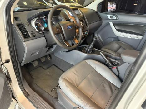 FORD Ranger 2.5 16V FLEX XLT CABINE DUPLA, Foto 4
