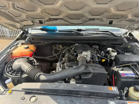 FORD Ranger 2.5 16V XLT CABINE DUPLA, Foto 2