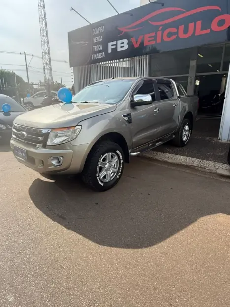 FORD Ranger 2.5 16V XLT CABINE DUPLA, Foto 3