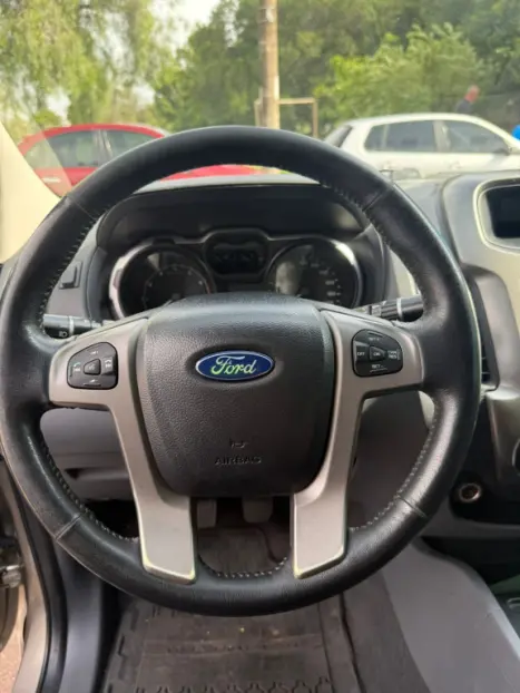FORD Ranger 2.5 16V XLT CABINE DUPLA, Foto 8