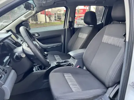 FORD Ranger 2.5 16V FLEX XLT CABINE DUPLA, Foto 8