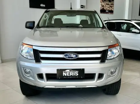 FORD Ranger 2.5 16V XL CABINE DUPLA, Foto 2