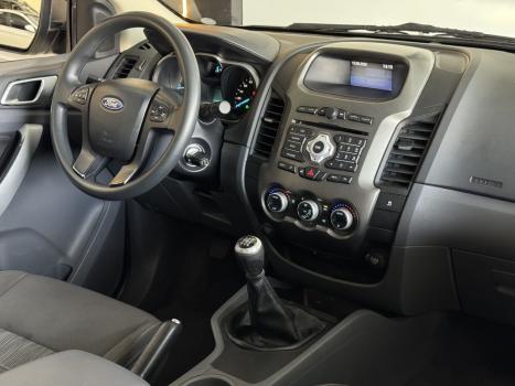 FORD Ranger 2.5 16V FLEX XLT CABINE DUPLA, Foto 13