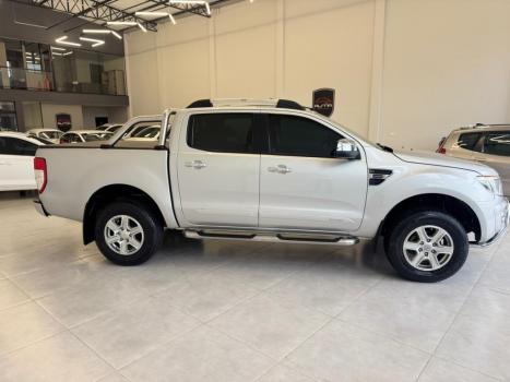 FORD Ranger 2.5 16V XLT CABINE DUPLA, Foto 4