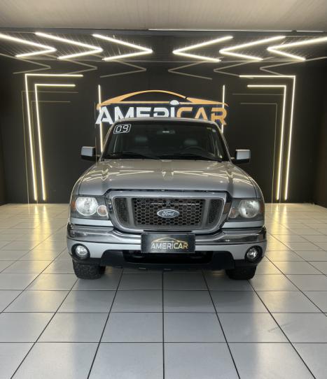 FORD Ranger 3.0 16V XLT 4X4 DIESEL CABINE DUPLA, Foto 2 FORD Ranger 3.0 16V XLT 4X4 DIESEL CABINE DUPLA, Foto 2