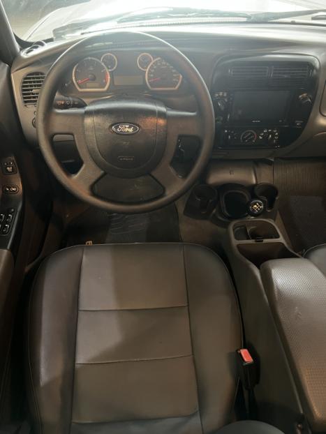 FORD Ranger 3.0 16V XLT 4X4 DIESEL CABINE DUPLA, Foto 9 FORD Ranger 3.0 16V XLT 4X4 DIESEL CABINE DUPLA, Foto 9