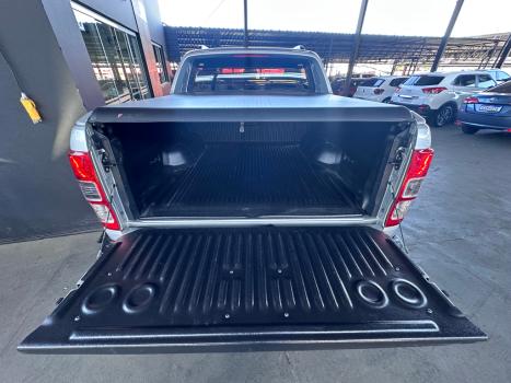 FORD Ranger 3.0 16V 4X4 LIMITED TURBO DIESEL CABINE DUPLA, Foto 5 FORD Ranger 3.0 16V 4X4 LIMITED TURBO DIESEL CABINE DUPLA, Foto 5