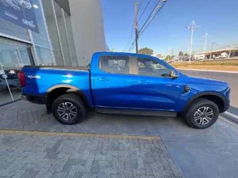 FORD Ranger 3.0 V6 24V 4X4 XLT TURBO DIESEL CABINE DUPLA AUTOMTICO, Foto 4