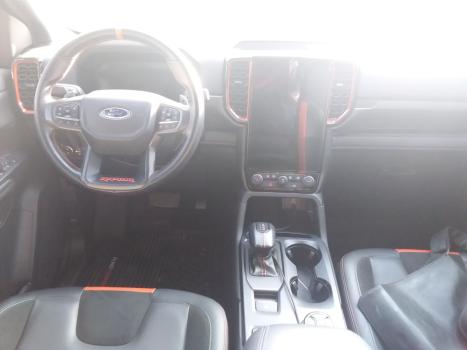FORD Ranger 3.0 V6 24V CABINE DUPLA RAPTOR 4X4 AUTOMTICO, Foto 4