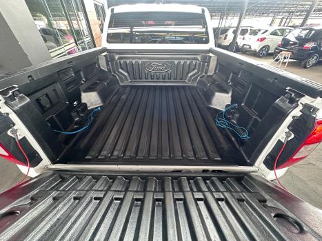 FORD Ranger 3.0 V6 24V 4X4 XLT TURBO DIESEL CABINE DUPLA AUTOMTICO, Foto 6