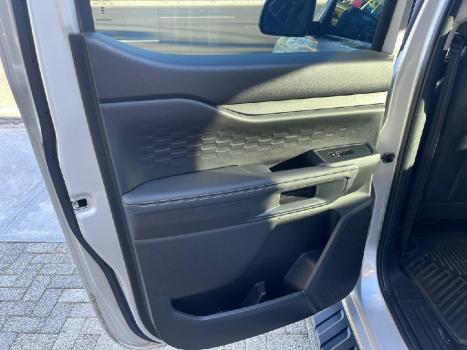 FORD Ranger 3.0 V6 24V 4X4 XLT TURBO DIESEL CABINE DUPLA AUTOMTICO, Foto 9