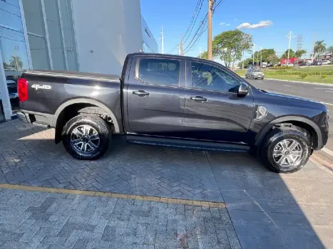 FORD Ranger 3.0 V6 24V 4X4 XLT TURBO DIESEL CABINE DUPLA AUTOMTICO, Foto 4