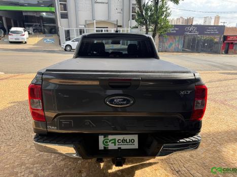 FORD Ranger 3.0 V6 24V 4X4 XLT TURBO DIESEL CABINE DUPLA AUTOM�TICO, Foto 13