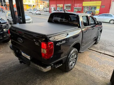 FORD Ranger 3.0 V6 24V 4X4 XLT TURBO DIESEL CABINE DUPLA AUTOM�TICO, Foto 4