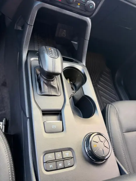 FORD Ranger 3.0 V6 24V 4X4 XLT TURBO DIESEL CABINE DUPLA AUTOM�TICO, Foto 14