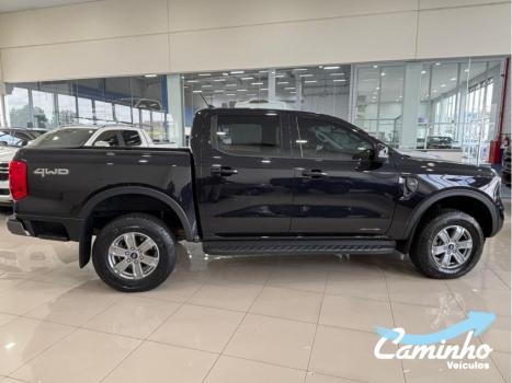 FORD Ranger 3.0 V6 24V 4X4 XLS TURBO DIESEL CABINE DUPLA AUTOM�TICO, Foto 4