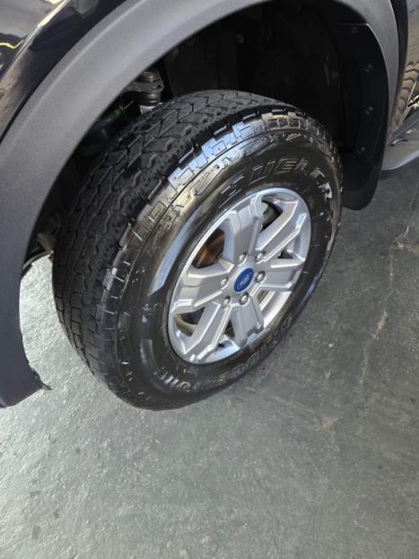 FORD Ranger 3.0 V6 24V 4X4 XLS TURBO DIESEL CABINE DUPLA AUTOM�TICO, Foto 2