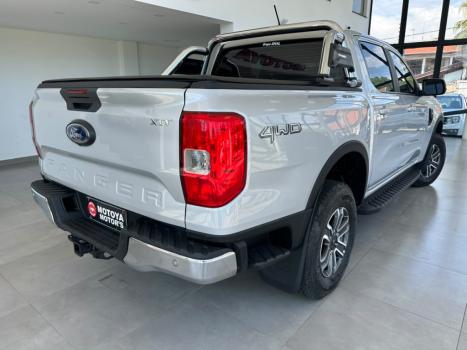 FORD Ranger 3.0 V6 24V 4X4 XLT TURBO DIESEL CABINE DUPLA AUTOMÁTICO, Foto 3