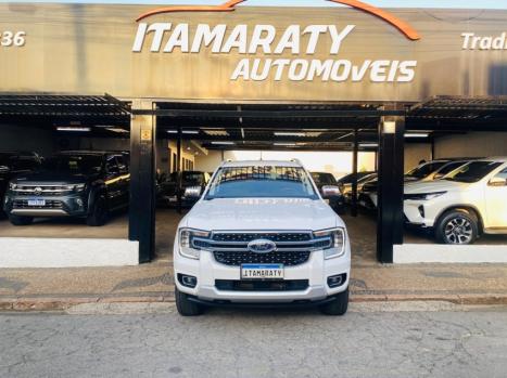 FORD Ranger 3.0 V6 4X4 LIMITED PLUS TURBO DIESEL CABINE DUPLA AUTOMTICO, Foto 4