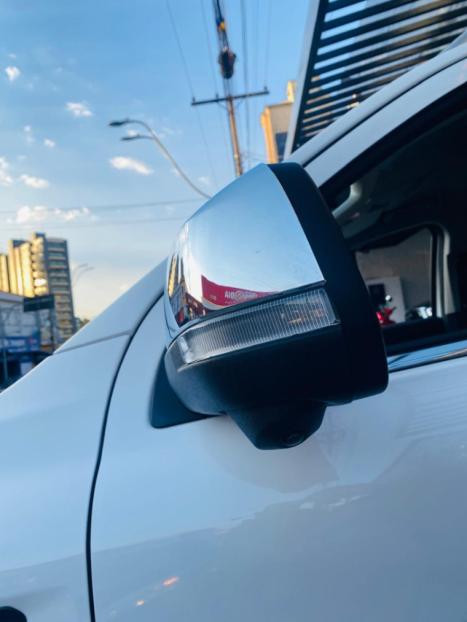 FORD Ranger 3.0 V6 4X4 LIMITED PLUS TURBO DIESEL CABINE DUPLA AUTOMTICO, Foto 9