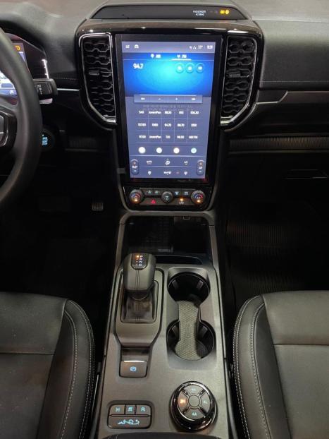 FORD Ranger 3.0 V6 4X4 LIMITED TURBO DIESEL CABINE DUPLA AUTOMTICO, Foto 8