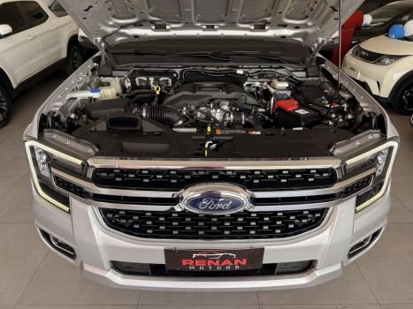 FORD Ranger 3.0 V6 4X4 LIMITED TURBO DIESEL CABINE DUPLA AUTOM�TICO, Foto 4