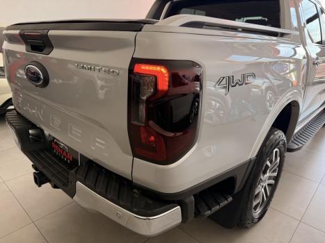 FORD Ranger 3.0 V6 4X4 LIMITED TURBO DIESEL CABINE DUPLA AUTOM�TICO, Foto 9