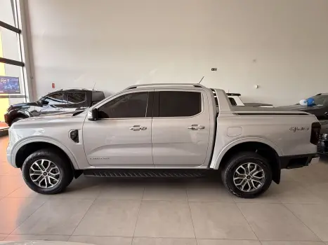 FORD Ranger 3.0 V6 4X4 LIMITED TURBO DIESEL CABINE DUPLA AUTOM�TICO, Foto 14