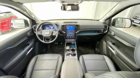 FORD Ranger 3.0 V6 4X4 LIMITED TURBO DIESEL CABINE DUPLA AUTOM�TICO, Foto 10