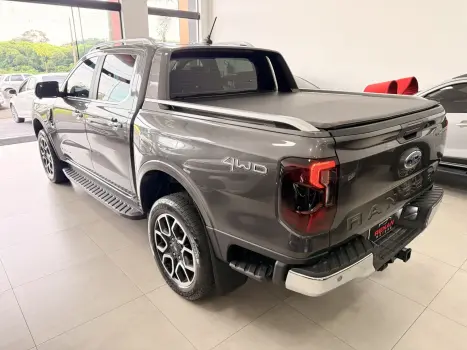 FORD Ranger 3.0 V6 4X4 LIMITED PLUS TURBO DIESEL CABINE DUPLA AUTOM�TICO, Foto 8