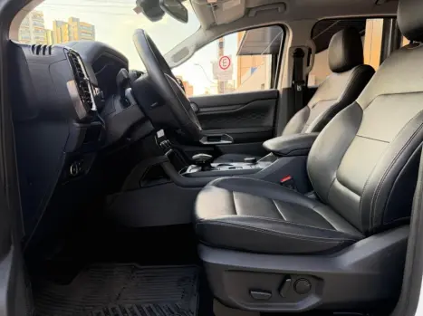 FORD Ranger 3.0 V6 4X4 LIMITED PLUS TURBO DIESEL CABINE DUPLA AUTOM�TICO, Foto 13