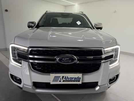 FORD Ranger 3.0 V6 4X4 LIMITED PLUS TURBO DIESEL CABINE DUPLA AUTOM�TICO, Foto 2