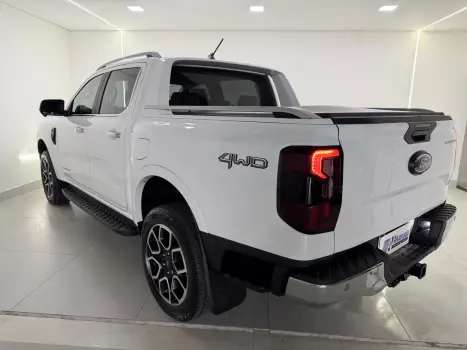 FORD Ranger 3.0 V6 4X4 LIMITED PLUS TURBO DIESEL CABINE DUPLA AUTOM�TICO, Foto 11