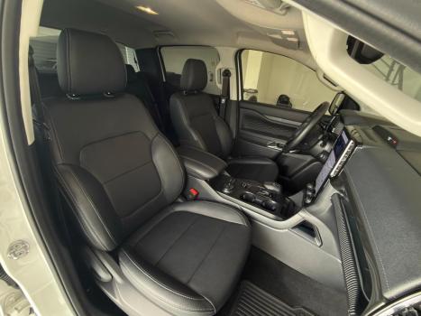 FORD Ranger 3.0 V6 4X4 LIMITED PLUS TURBO DIESEL CABINE DUPLA AUTOM�TICO, Foto 13