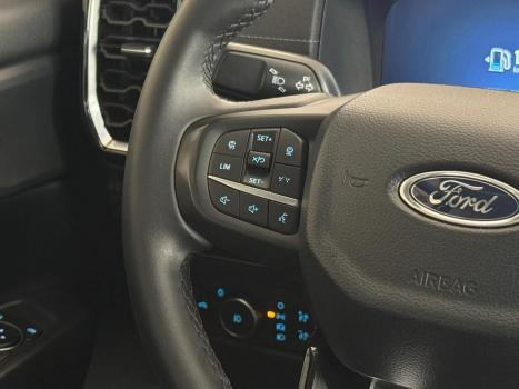 FORD Ranger 3.0 V6 4X4 LIMITED PLUS TURBO DIESEL CABINE DUPLA AUTOM�TICO, Foto 16