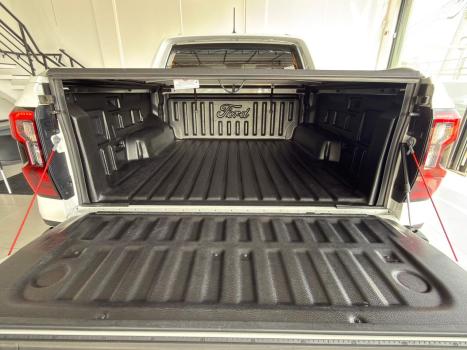 FORD Ranger 3.0 V6 4X4 LIMITED PLUS TURBO DIESEL CABINE DUPLA AUTOM�TICO, Foto 20