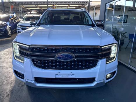 FORD Ranger 3.0 V6 4X4 LIMITED PLUS TURBO DIESEL CABINE DUPLA AUTOM�TICO, Foto 2