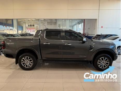 FORD Ranger 3.0 V6 4X4 LIMITED PLUS TURBO DIESEL CABINE DUPLA AUTOM�TICO, Foto 4