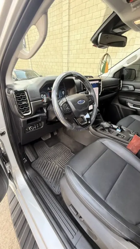 FORD Ranger 3.0 V6 4X4 LIMITED PLUS TURBO DIESEL CABINE DUPLA AUTOMÁTICO, Foto 4
