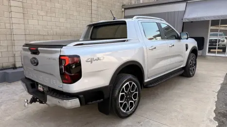 FORD Ranger 3.0 V6 4X4 LIMITED PLUS TURBO DIESEL CABINE DUPLA AUTOMÁTICO, Foto 7