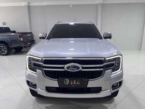 FORD Ranger 3.0 V6 4X4 LIMITED PLUS TURBO DIESEL CABINE DUPLA AUTOMÁTICO, Foto 3