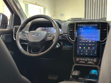 FORD Ranger 3.0 V6 4X4 LIMITED PLUS TURBO DIESEL CABINE DUPLA AUTOMÁTICO, Foto 10