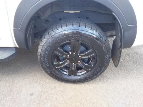 FORD Ranger 3.2 20V CABINE DUPLA 4X4 STORM TURBO DIESEL AUTOMTICO, Foto 7