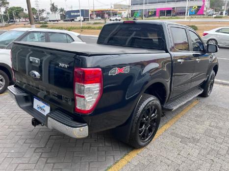 FORD Ranger 3.2 20V XLT 4X4 CABINE DUPLA TURBO DIESEL AUTOMTICO, Foto 5