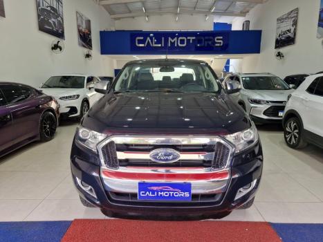FORD Ranger 3.2 20V XLT 4X4 CABINE DUPLA TURBO DIESEL AUTOMTICO, Foto 3