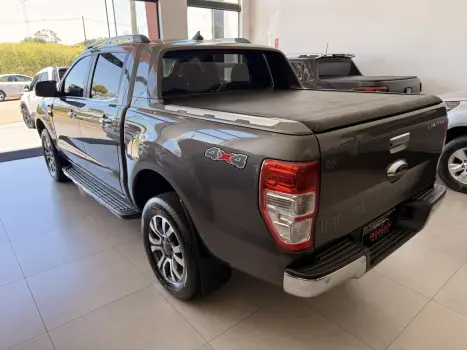 FORD Ranger 3.2 20V CABINE DUPLA 4X4 LIMITED TURBO DIESEL AUTOMTICO, Foto 8